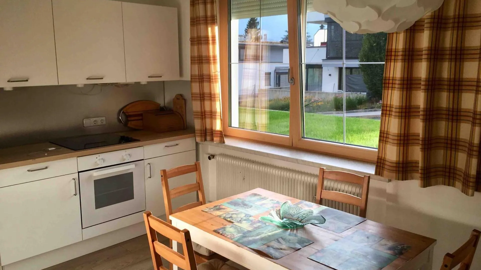 Sonnige Wohnung In Innsbruck-Arzl Austria